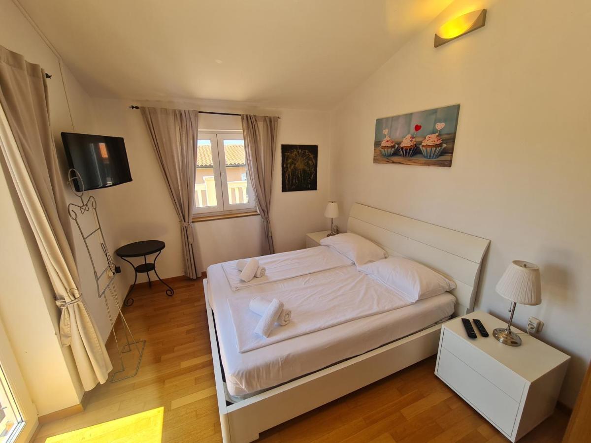 Apartments Kuca Sunce Vodnjan Εξωτερικό φωτογραφία