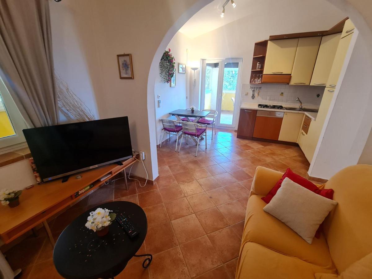 Apartments Kuca Sunce Vodnjan Εξωτερικό φωτογραφία